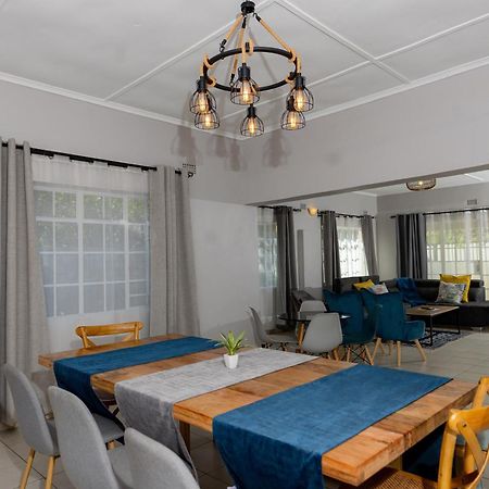 Hungwe House Villa Victoria Falls Eksteriør billede