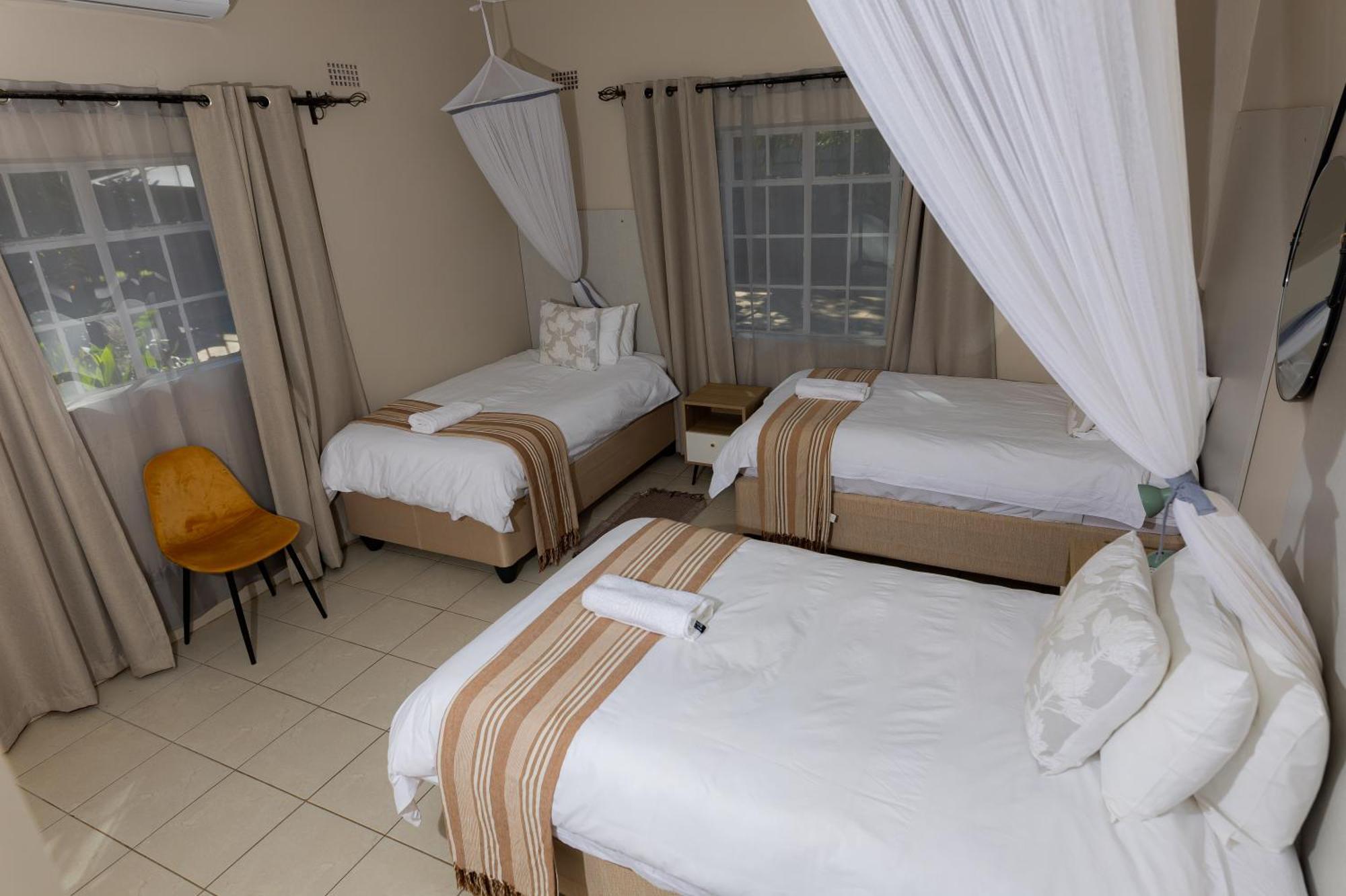 Hungwe House Villa Victoria Falls Eksteriør billede