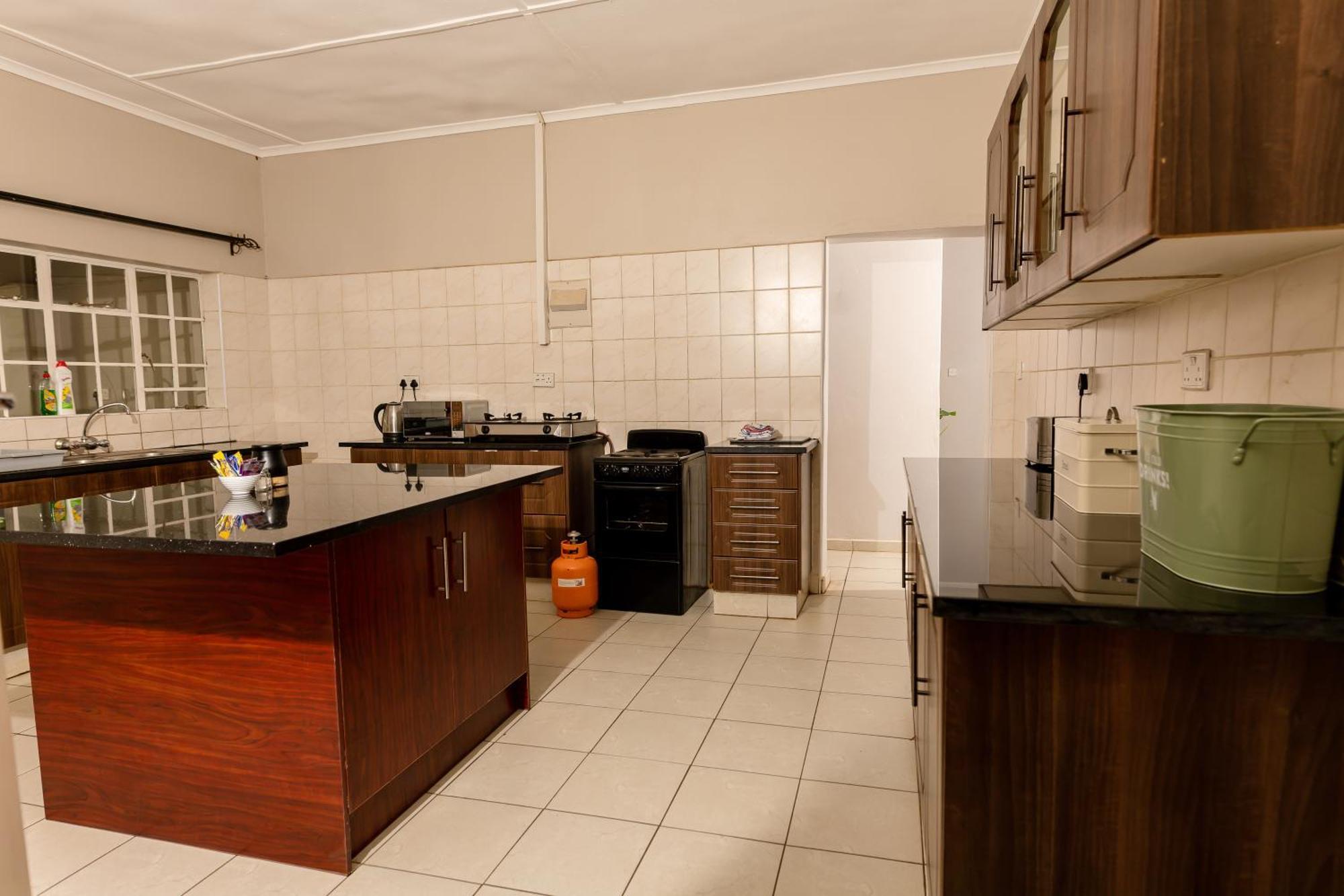Hungwe House Villa Victoria Falls Eksteriør billede
