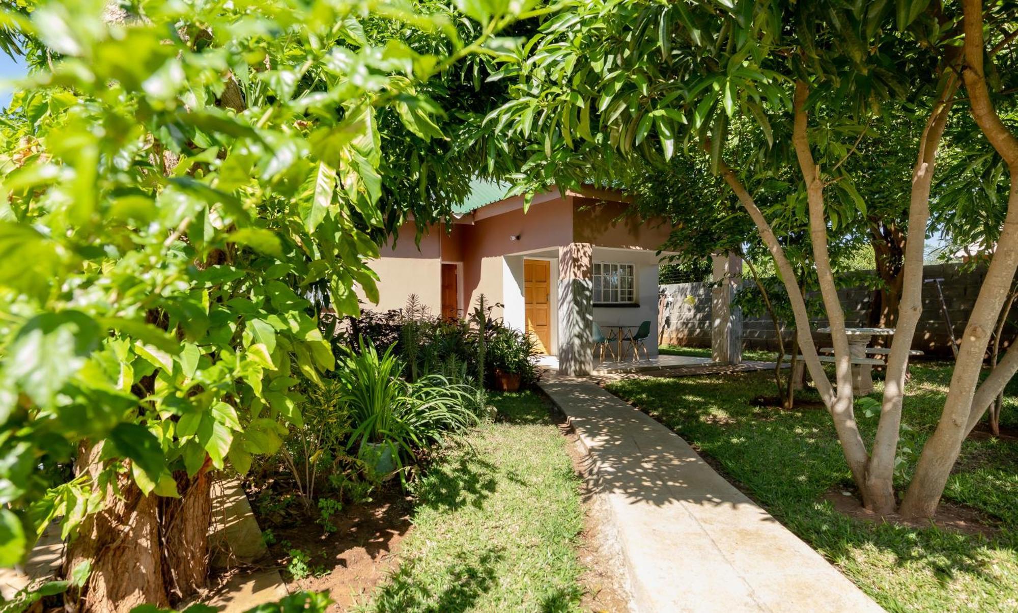 Hungwe House Villa Victoria Falls Eksteriør billede