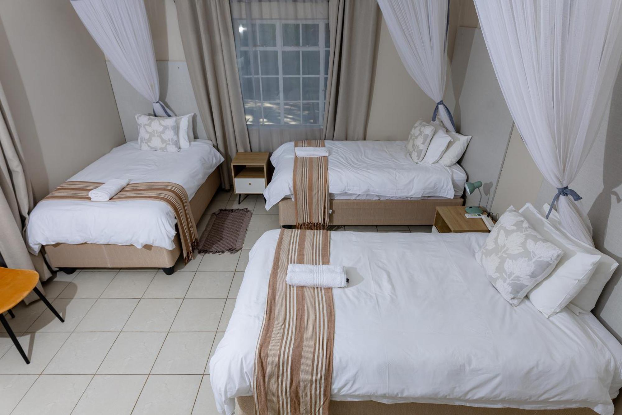 Hungwe House Villa Victoria Falls Eksteriør billede