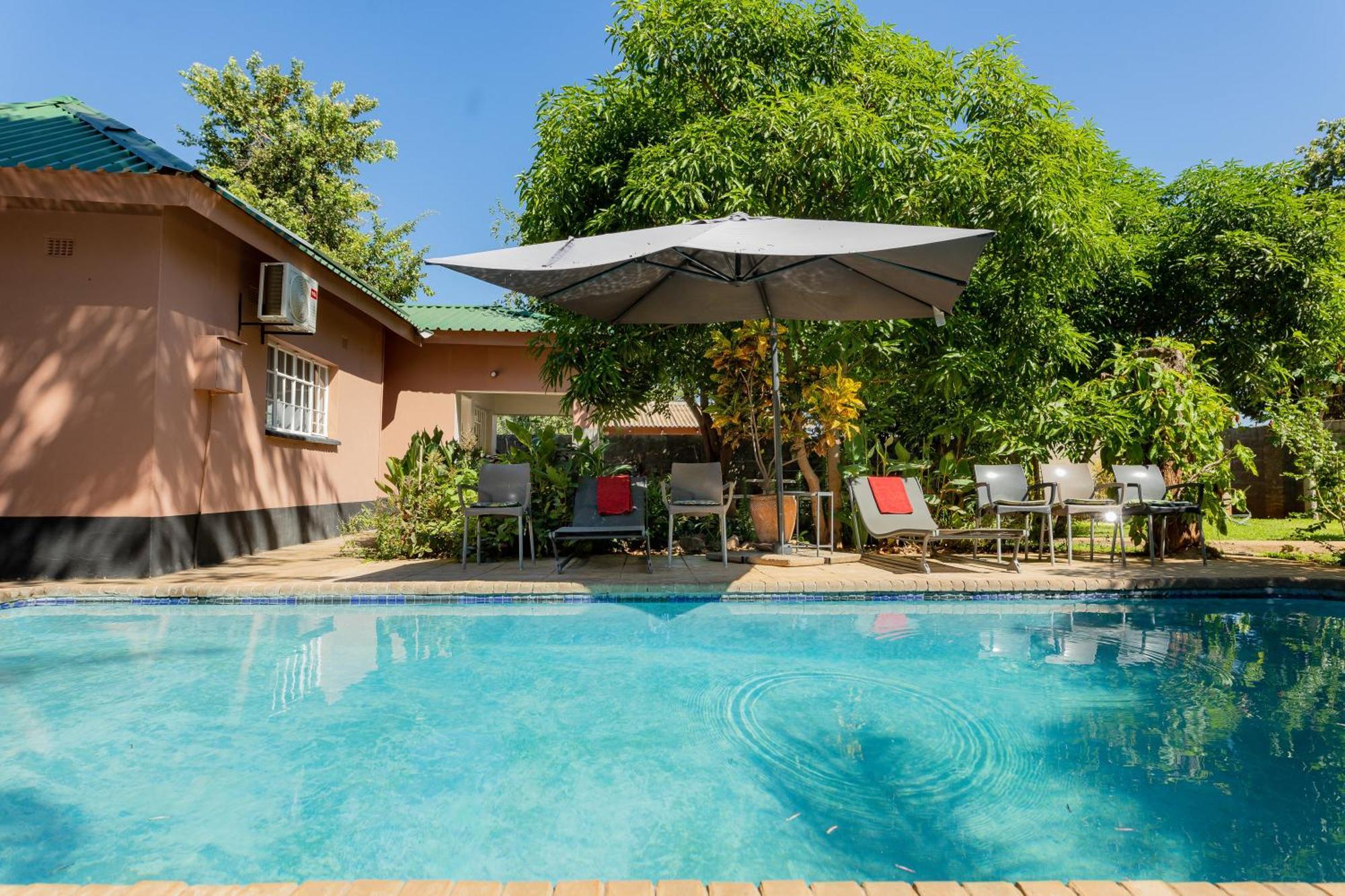 Hungwe House Villa Victoria Falls Eksteriør billede